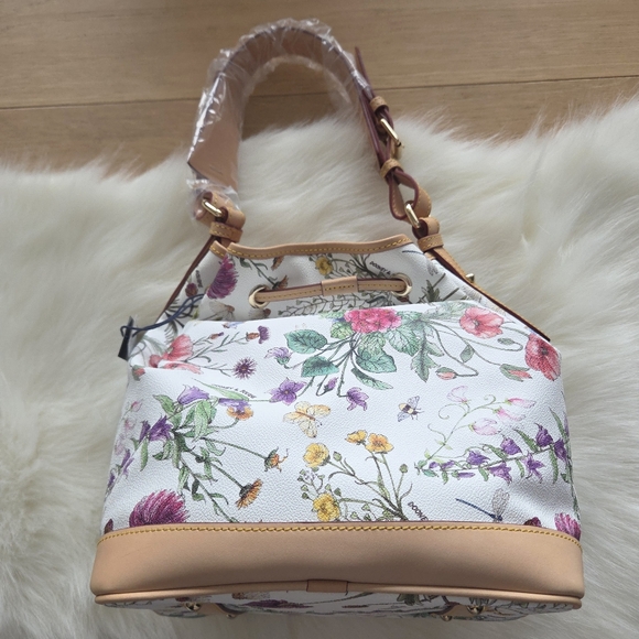 NWT Dooney & Bourke Botanical Drawstring Bucket Bag Floral Coated Cotton - Picture 5 of 9